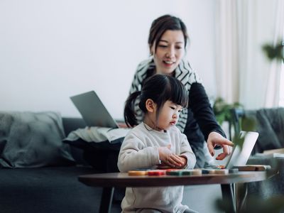 Clear Ghosting Effects on Your Laptop's Screen